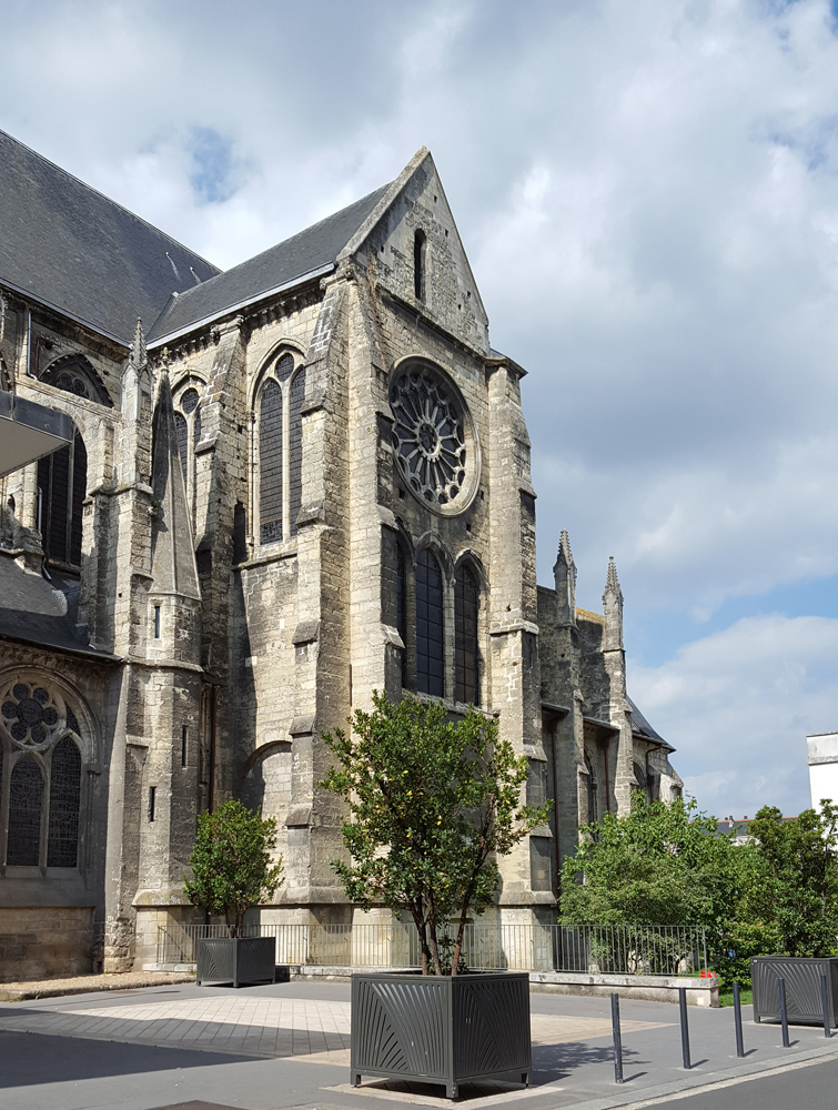 Église Saint Julien à Tours